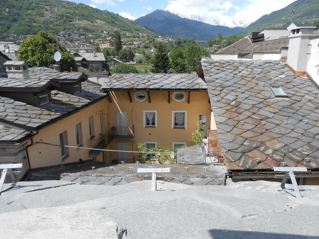 Casa De Giorgis Aparthotel Aosta Bilik gambar